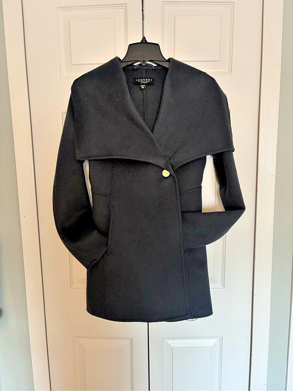 Laundry by Shelli Segal Black Cape-Front Coat Size XS Like New